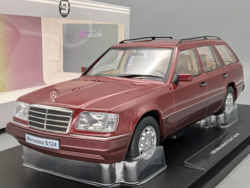 Triple9 mercedes benz - 1:18, mercedes-benz