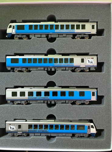 Kato 1367 series - 10-1367, hb-e300